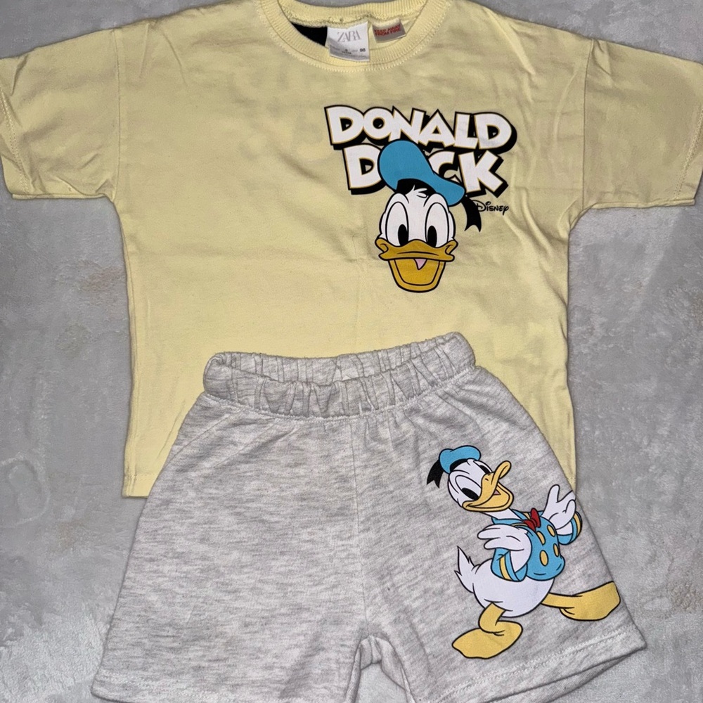 Zara Kids Donald Duck Yellow and Gray Set